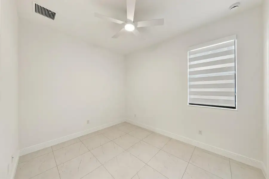 2nd Bedroom 2nd Bedroom