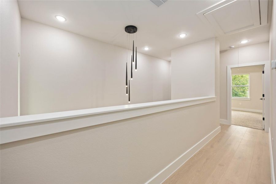 Spacious, unfurnished interior of a new home in , Houston (Image 36).