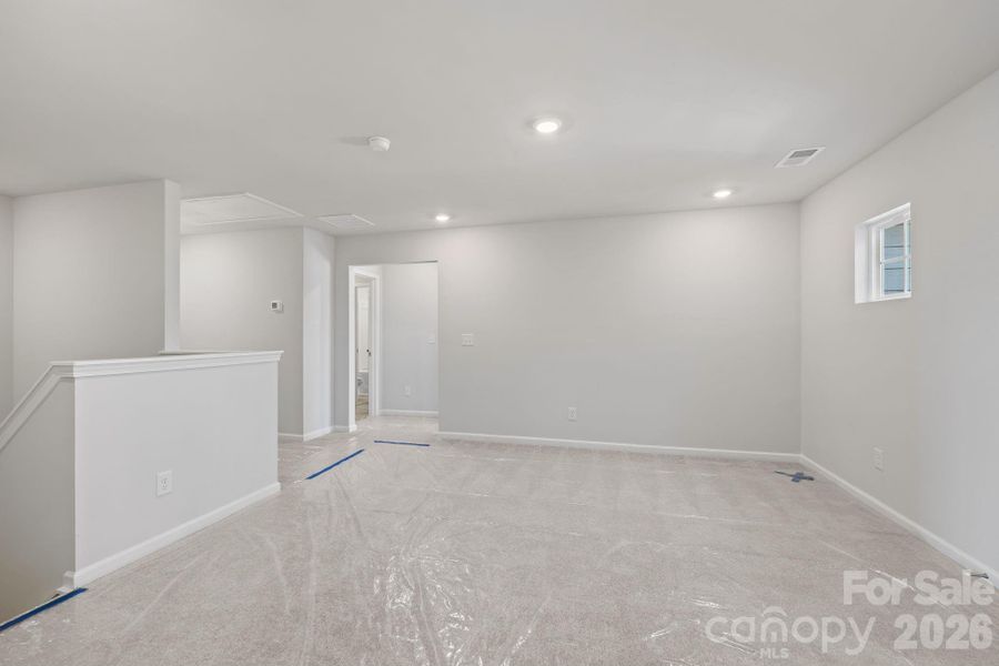 Spacious, unfurnished interior of a new home in McFarland Estates, York (Image 34).