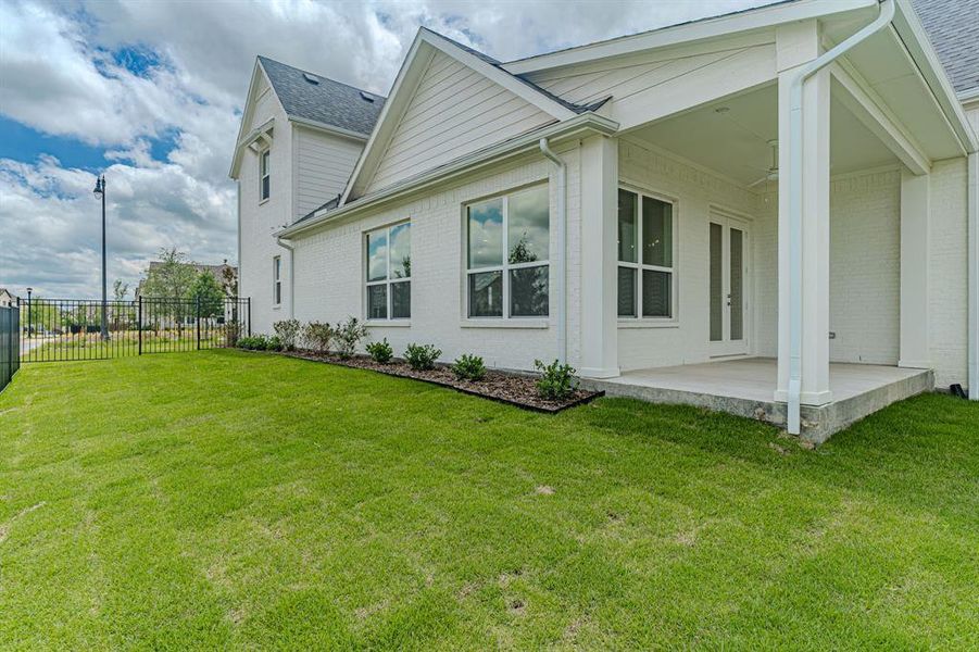 Front exterior of a new home in , Aledo, TX, highlighting curb appeal (Image 21).