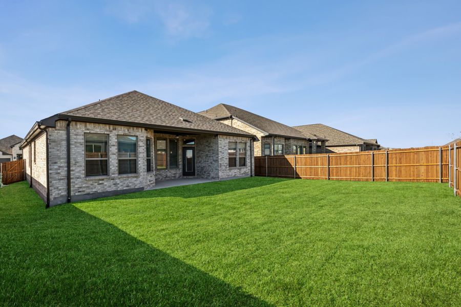 Exterior details and patio area of a home in Summer Crest, Fort Worth (Image 3). Exterior details and patio area of a home in Summer Crest, Fort Worth (Image 3).