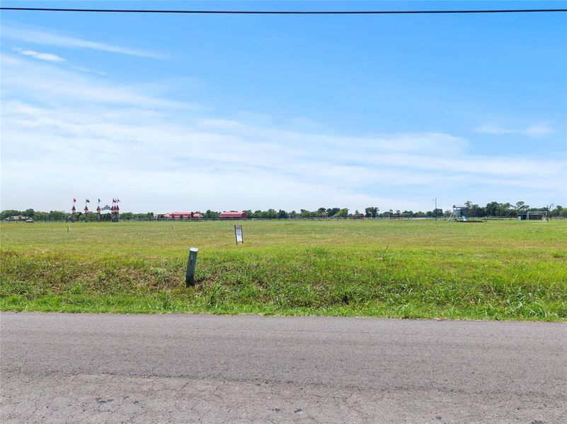 Image 15 of a home in .