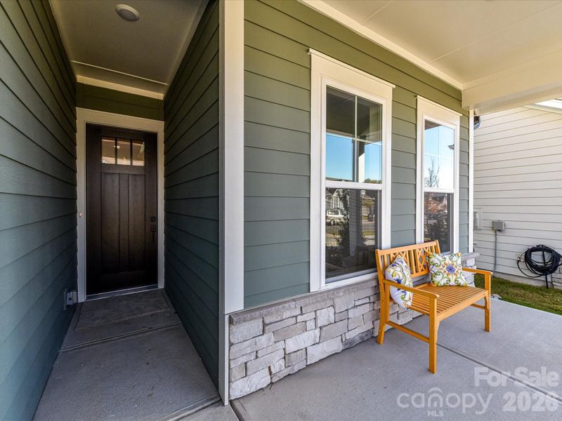Exterior details and patio area of a home in Encore at Streamside - Classic Series, Waxhaw (Image 4).