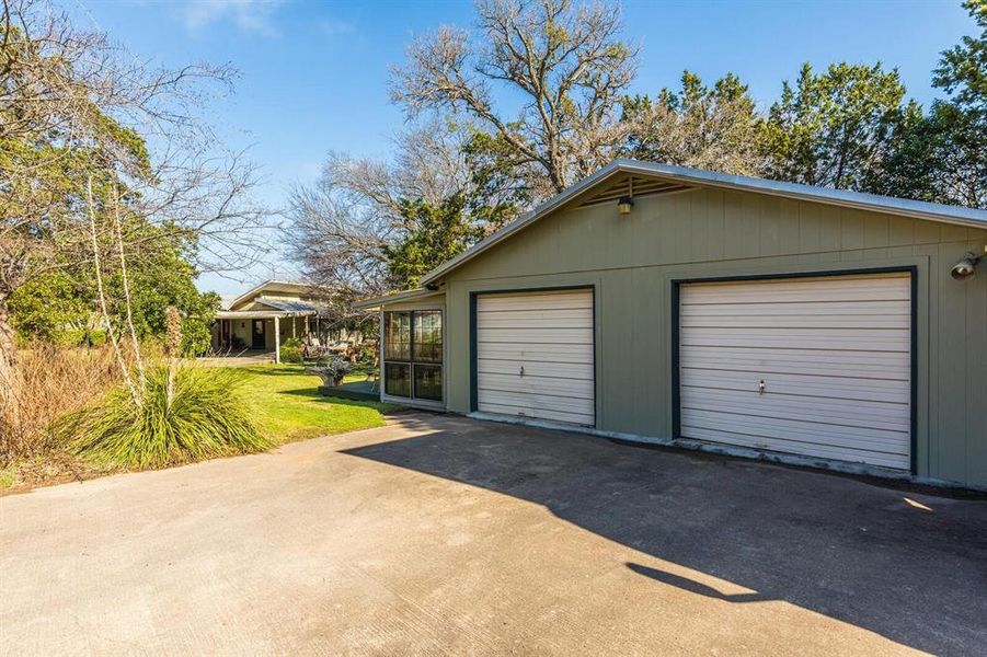 oversize garage with seperate work shop and easy to access attic oversize garage with seperate work shop and easy to access attic