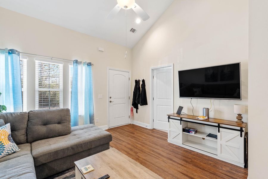 Furnished interior view inside a new home in , Beaufort (Image 12).