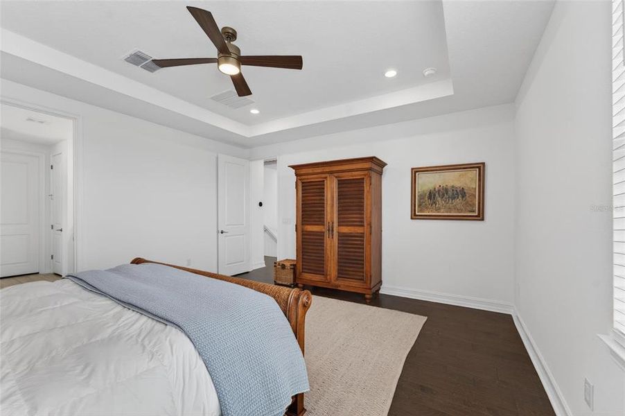 Furnished interior view inside a new home in SouthShore Yacht Club, Ruskin (Image 19).