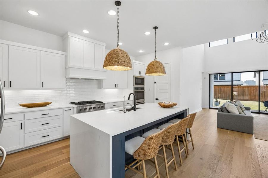 Furnished interior view inside a new home in Fields 50', Frisco (Image 15). Furnished interior view inside a new home in Fields 50', Frisco (Image 15).