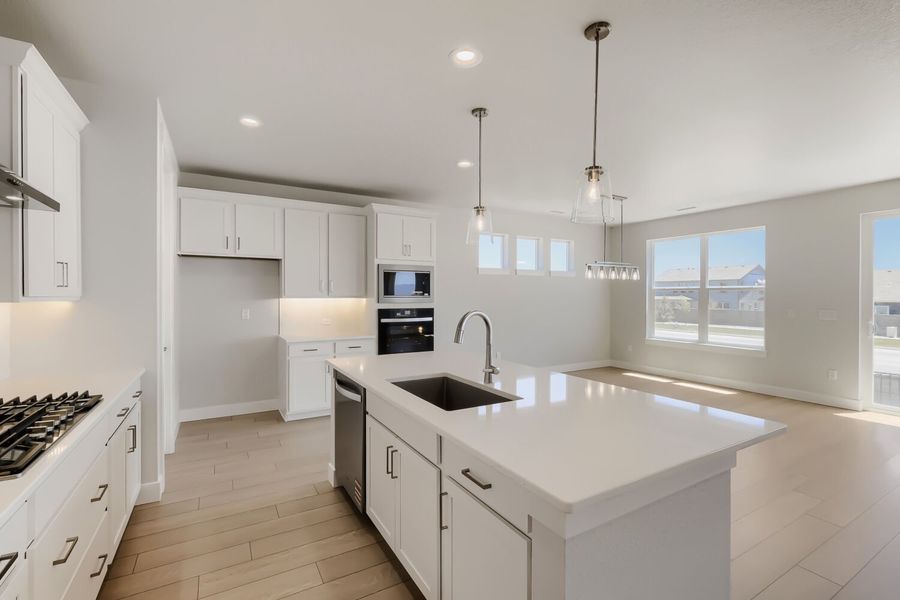 7935 Schoolhouse - Kitchen