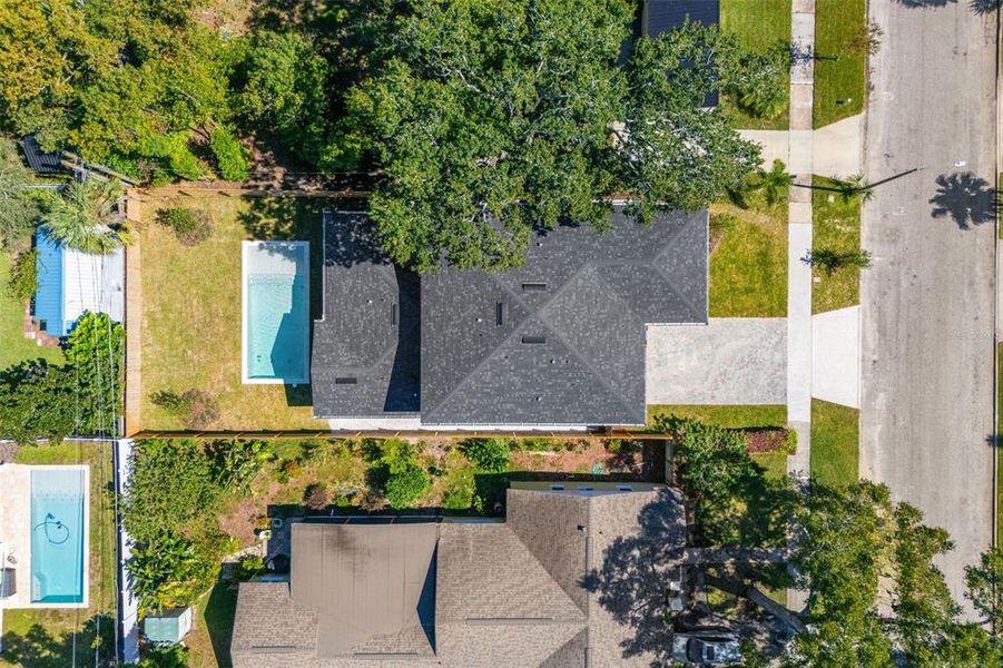 Front exterior of a new home in , Orlando, FL, highlighting curb appeal (Image 2).