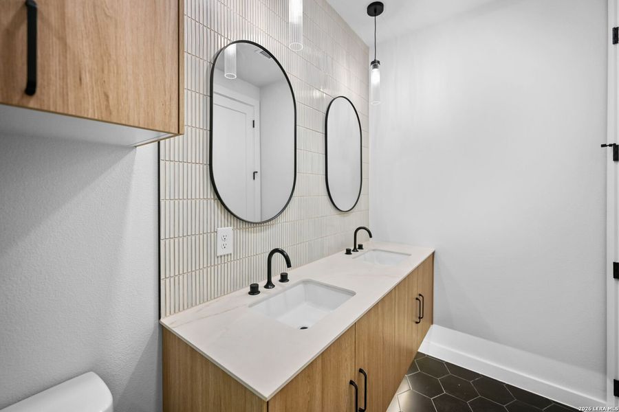 Furnished interior view inside a new home in , New Braunfels (Image 14).