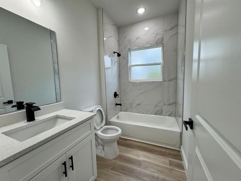 Furnished interior view inside a new home in , Ocala (Image 5).