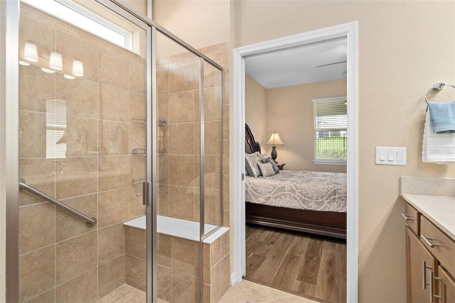 Furnished interior view inside a new home in Del Webb Minneola, Minneola (Image 31).