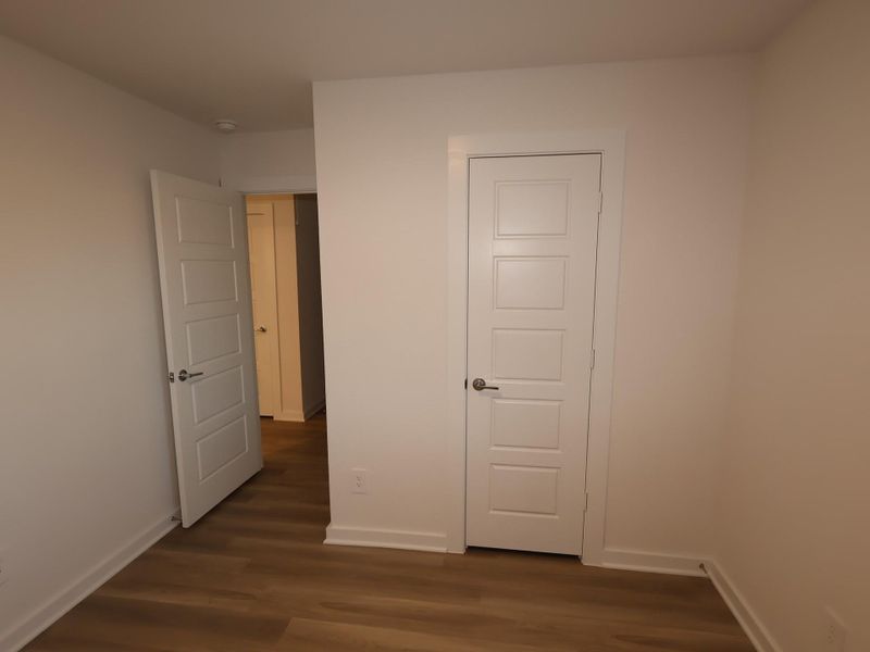 Spacious, unfurnished interior of a new home in Moran Ranch, Willis (Image 12).