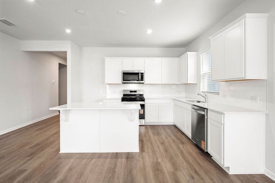Furnished interior view inside a new home in Heartwood, Richmond Hill (Image 6). Furnished interior view inside a new home in Heartwood, Richmond Hill (Image 6).