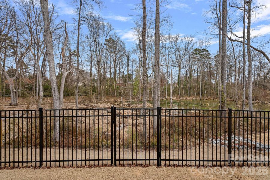 Fenced in backyard and so private! Fenced in backyard and so private!
