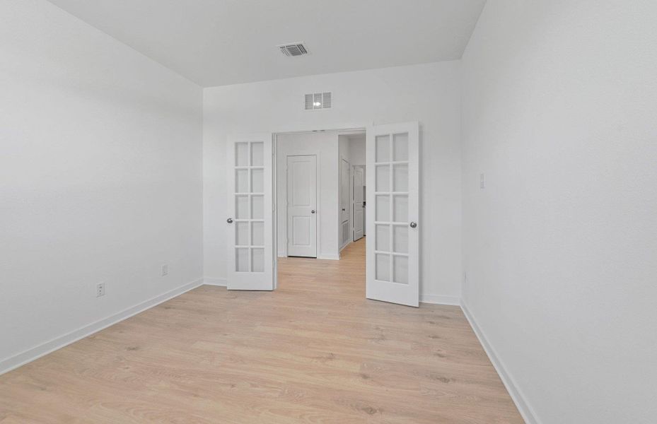Spacious, unfurnished interior of a new home in County View, Temple (Image 15). Spacious, unfurnished interior of a new home in County View, Temple (Image 15).