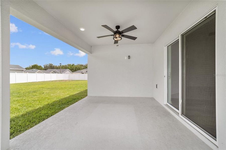 Exterior details and patio area of a home in , Ocala (Image 25). Exterior details and patio area of a home in , Ocala (Image 25).