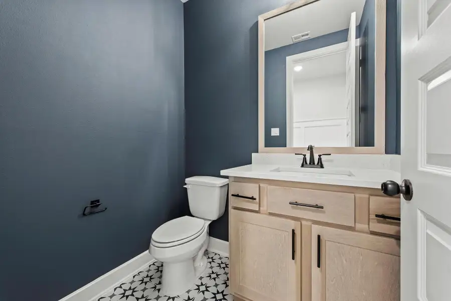 Representative image. Features, specifications, selections and colors may vary. Representative image. Features, specifications, selections and colors may vary.