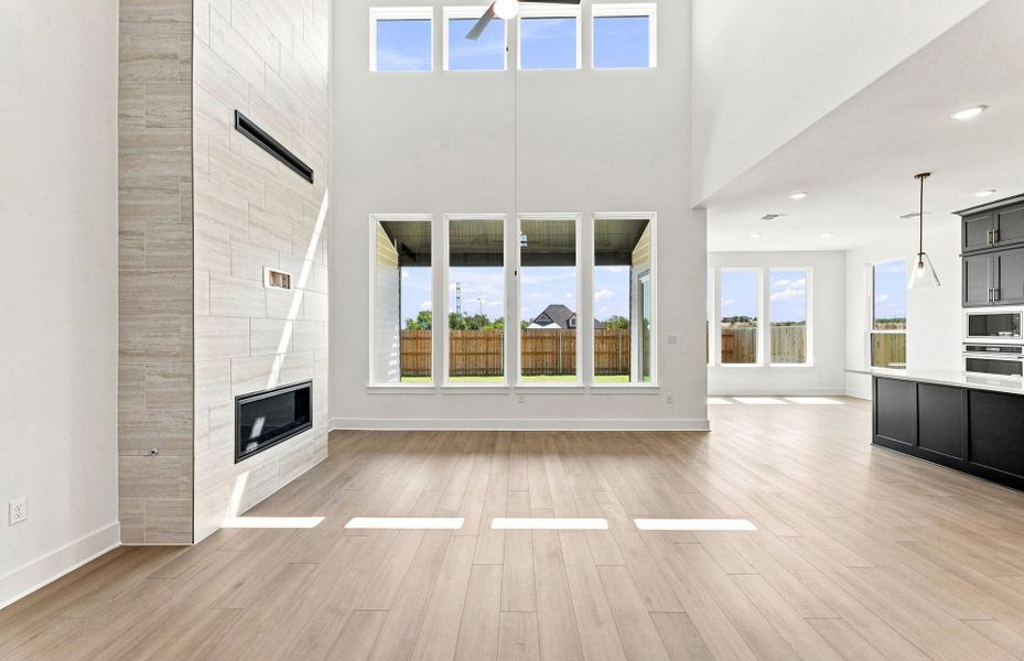 Spacious, unfurnished interior of a new home in Kuempel Estates, Pflugerville (Image 37).