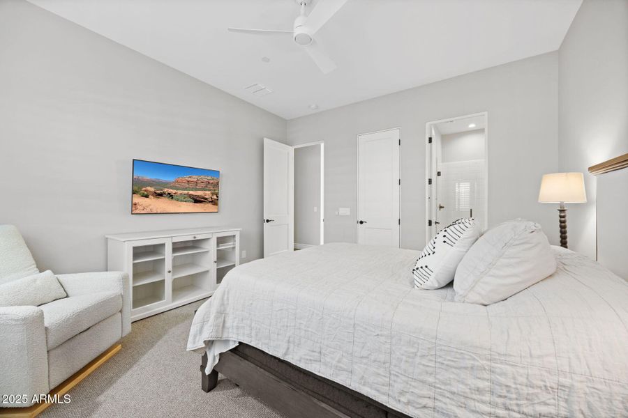 35-web-or-mls-13302-e-ranch-gate-rd