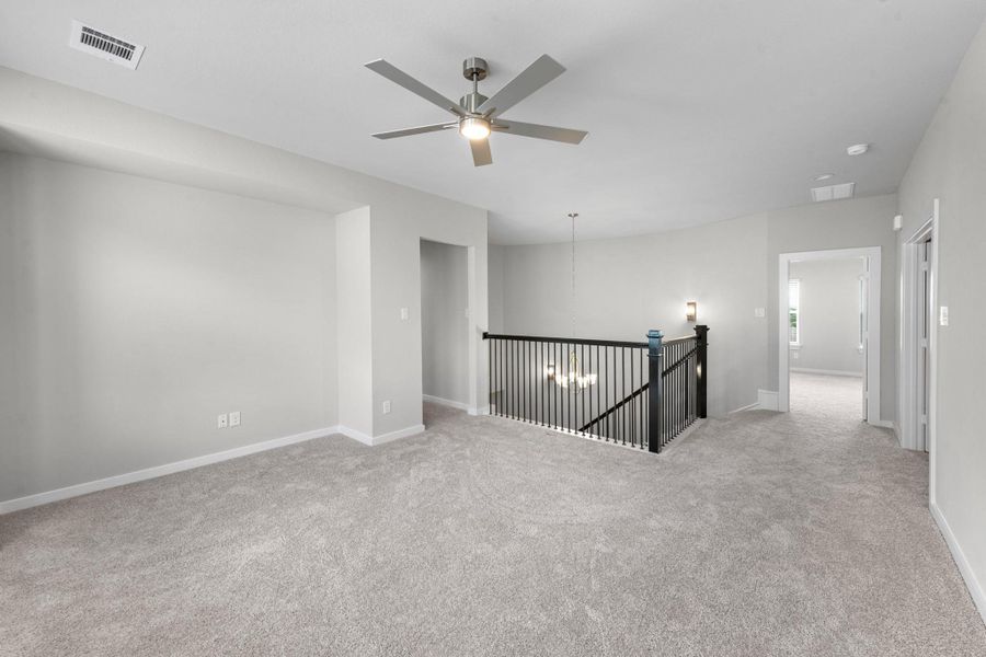 Spacious, unfurnished interior of a new home in Morton Creek Ranch, Katy (Image 22).
