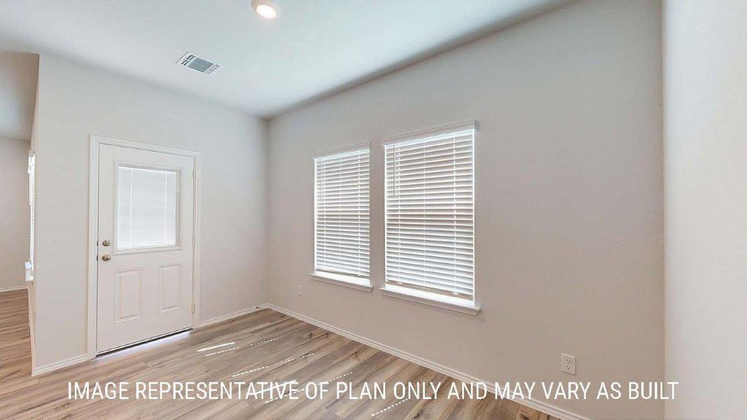 Representative unfurnished interior of a home built from the Emma by D.R. Horton in Turnbo Ranch, Killeen (Image 13).