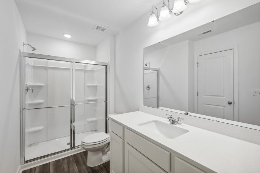 Representative furnished interior of a home built from the Celestial by Starlight Homes in Glenn Crossing, Durham (Image 12).