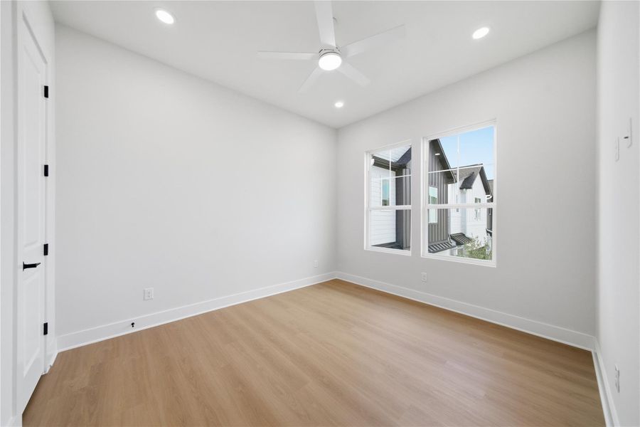 Spacious, unfurnished interior of a new home in , Houston (Image 20). Spacious, unfurnished interior of a new home in , Houston (Image 20).