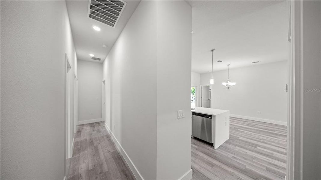 Spacious, unfurnished interior of a new home in , Port Charlotte (Image 20).