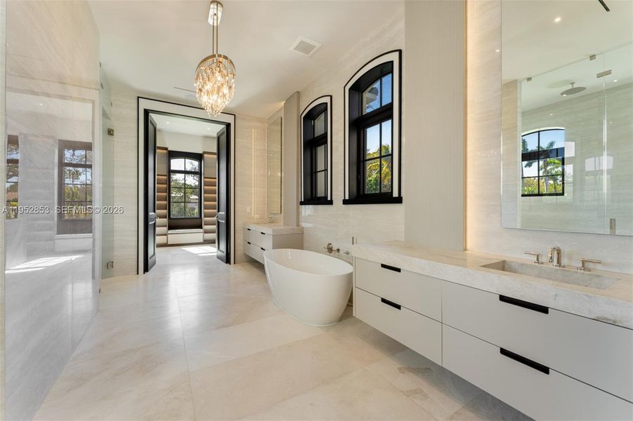 Furnished interior view inside a new home in , Pinecrest (Image 10).