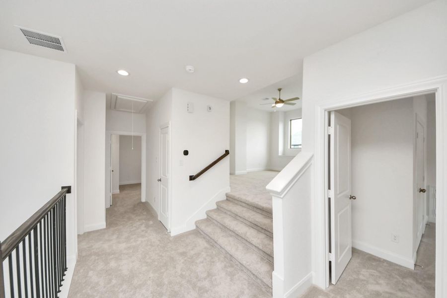 Image 33 of a home in Marvida. Image 33 of a home in Marvida.