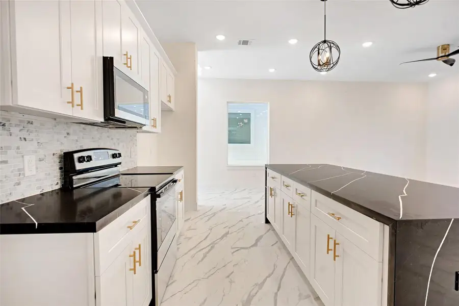 Furnished interior view inside a new home in , Houston (Image 8).