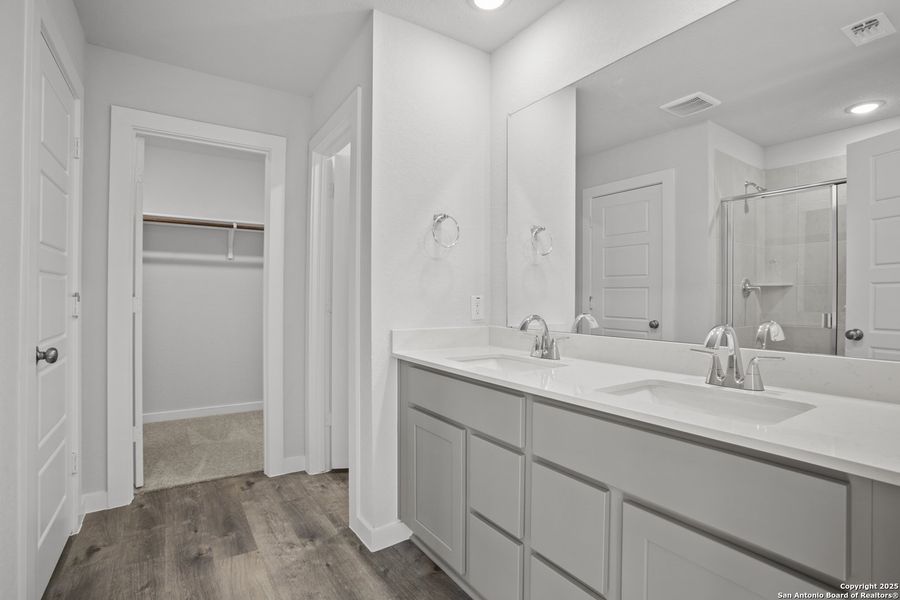 Furnished interior view inside a new home in Rosemont Hill, San Antonio (Image 8).