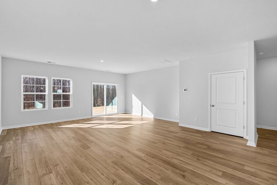 Spacious, unfurnished interior of a new home in Fieldstone, Lexington (Image 18). Spacious, unfurnished interior of a new home in Fieldstone, Lexington (Image 18).