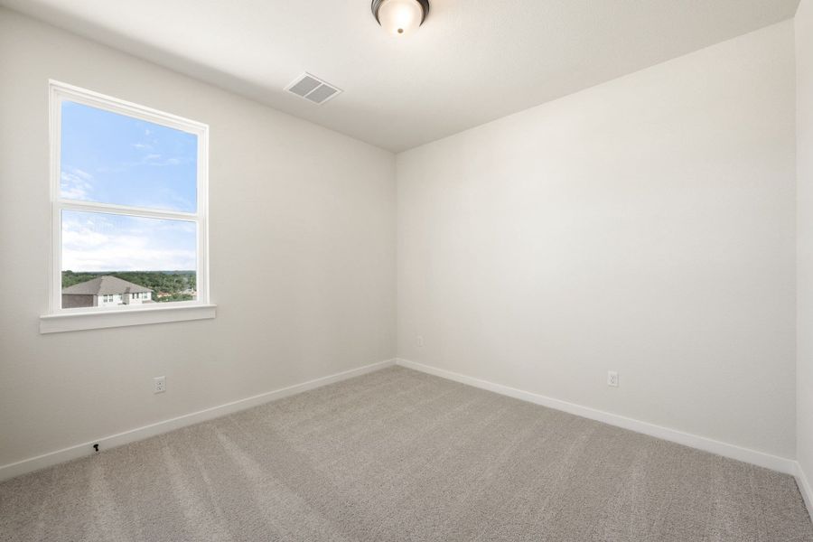 Spacious, unfurnished interior of a new home in Lariat, Liberty Hill (Image 37).