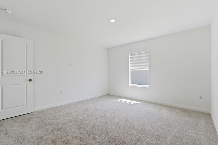 Spacious, unfurnished interior of a new home in , Homestead (Image 36).