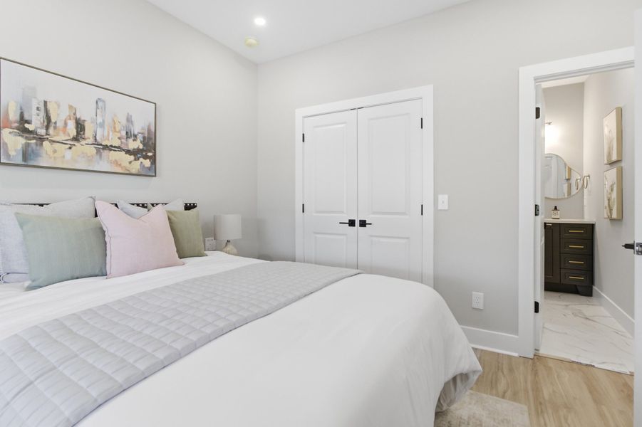 Furnished interior view inside a new home in , Charleston (Image 16).