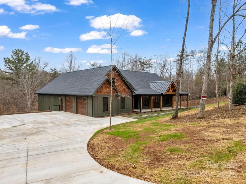 Image 48 of a home in . Image 48 of a home in .