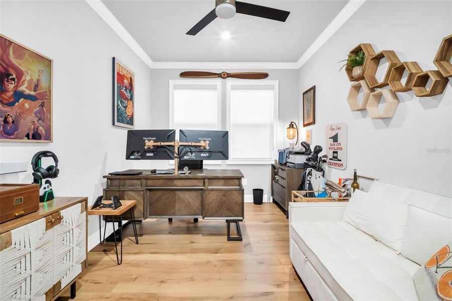 Furnished interior view inside a new home in , Palm Harbor (Image 25).