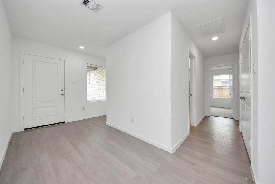 Spacious, unfurnished interior of a new home in , Katy (Image 29). Spacious, unfurnished interior of a new home in , Katy (Image 29).