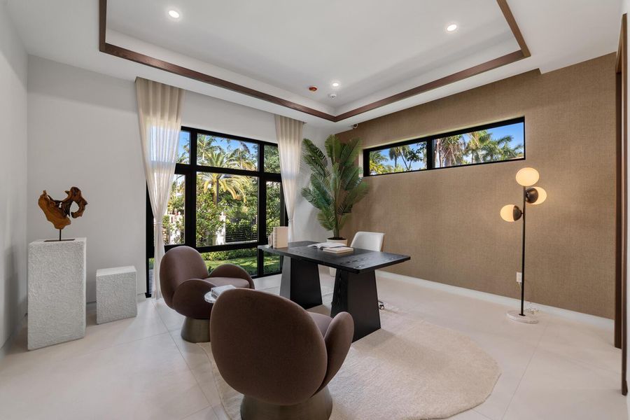 _LG10559-MLS _LG10559-MLS