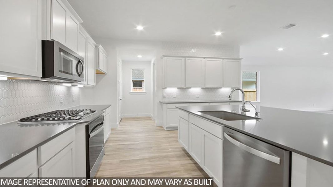 Representative furnished interior of a home built from the Garnet by D.R. Horton in Silverthorne, Conroe (Image 7). Representative furnished interior of a home built from the Garnet by D.R. Horton in Silverthorne, Conroe (Image 7).
