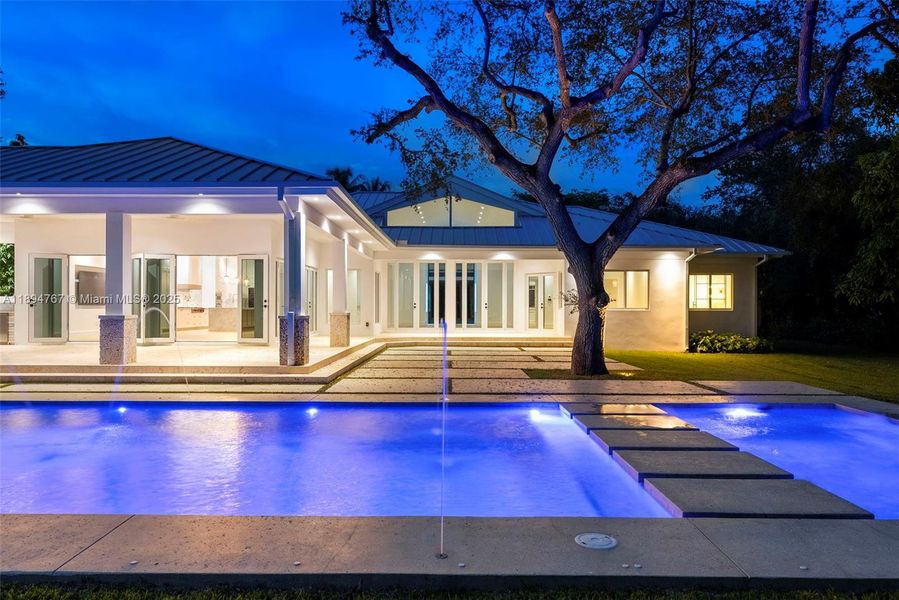 Image 28 of a home in . Image 28 of a home in .