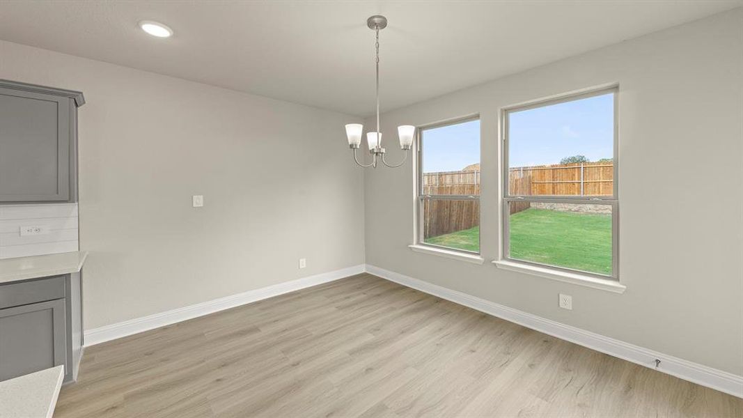 11. 1712 Edgeway - Dining