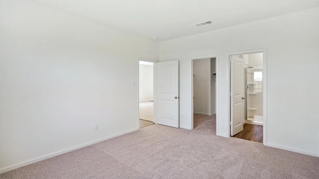 Representative unfurnished interior of a home built from the Atlantis by Starlight Homes in Stonebrooke, Conroe (Image 15). Representative unfurnished interior of a home built from the Atlantis by Starlight Homes in Stonebrooke, Conroe (Image 15).