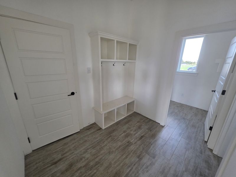 Spacious, unfurnished interior of a new home in Zion Valley, Poolville (Image 6).