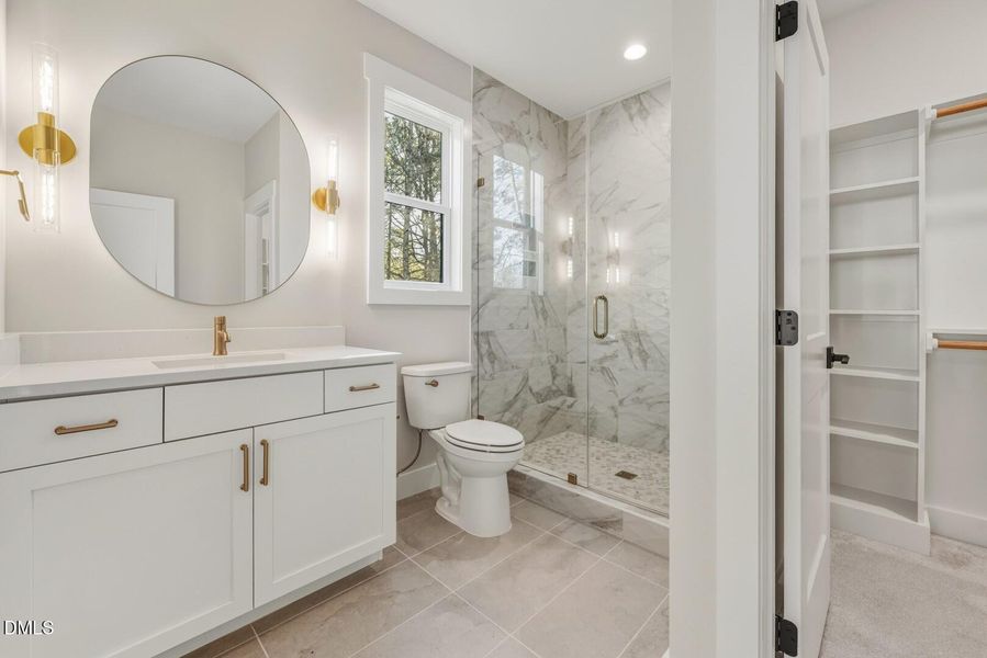 8017 Bud Morris (48) 8017 Bud Morris (48)