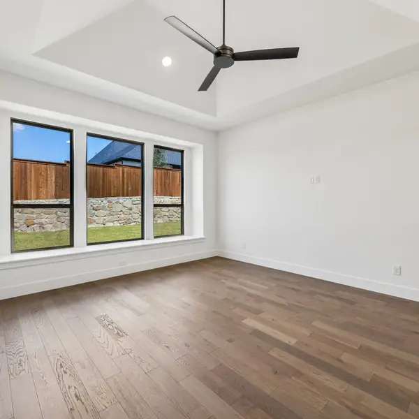 Spacious, unfurnished interior of a new home in The Parks at Wilson Creek, Celina (Image 65). Spacious, unfurnished interior of a new home in The Parks at Wilson Creek, Celina (Image 65).