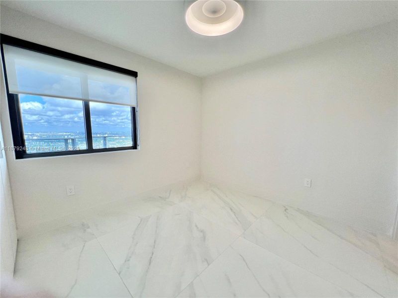 Image 49 of a home in .