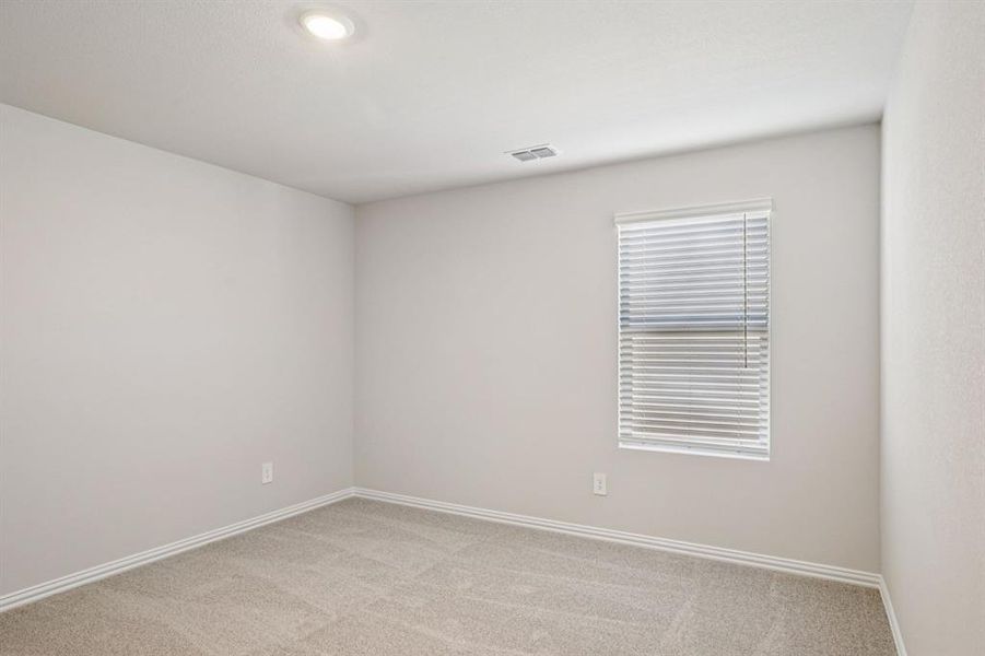 Photo is not of the actual home, but is an inspirational photo of builder’s model home and may depict options, furnishings, and/or decorator features that are not included. Photo is not of the actual home, but is an inspirational photo of builder’s model home and may depict options, furnishings, and/or decorator features that are not included.